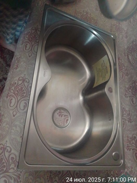 Раковина кухонная 72х45х23