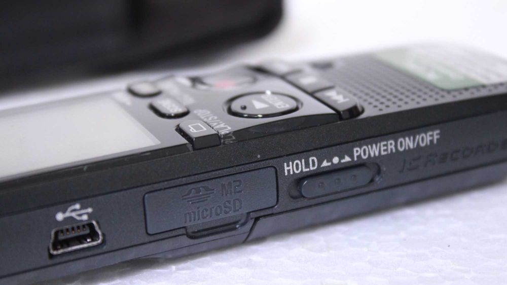 Reportofon profesional Sony ICD PX333(4Gb).