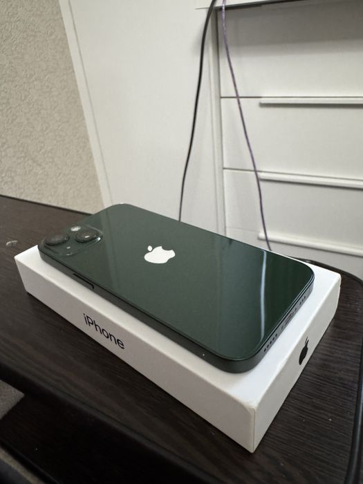 Продам iphone 13