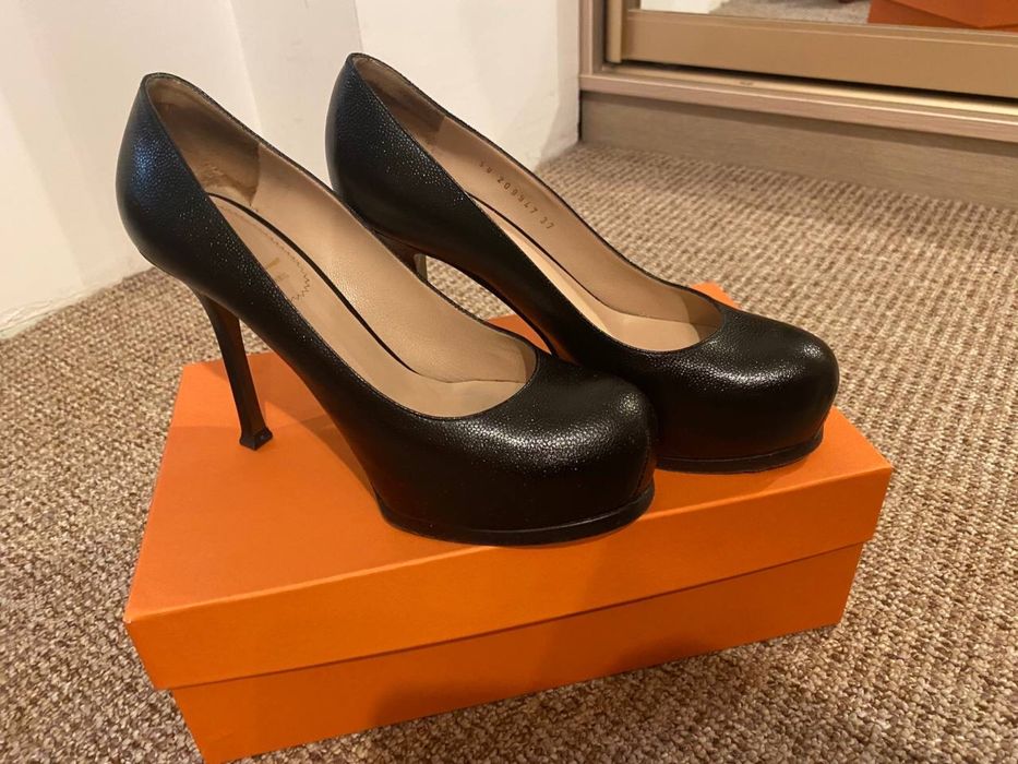 Продам Туфли YSL