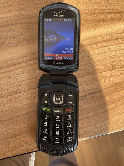 Кеосера веризон продается.