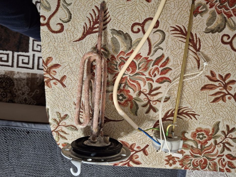 Продам ТЭН водонагревателя