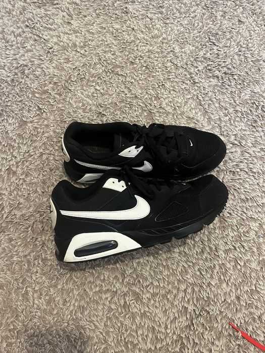 Nike Air Max Ivo-оригинални маратонки
