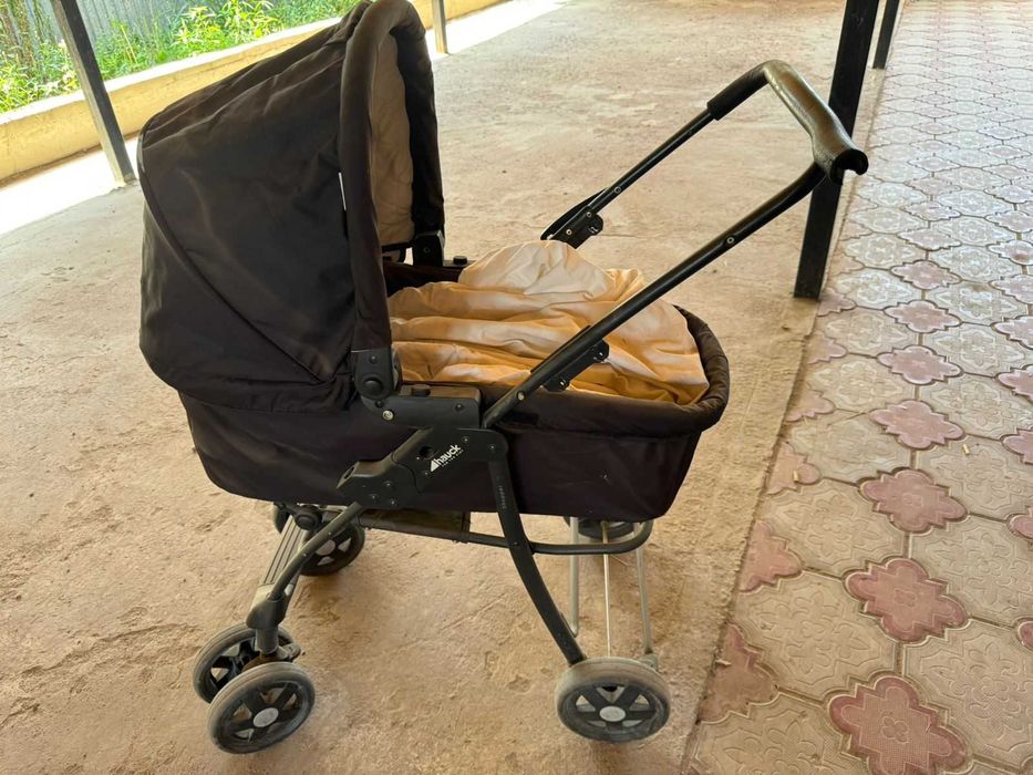 Продаю коляску и манеж вместе!