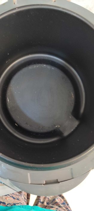 Фритюрница в хорошем состоянии