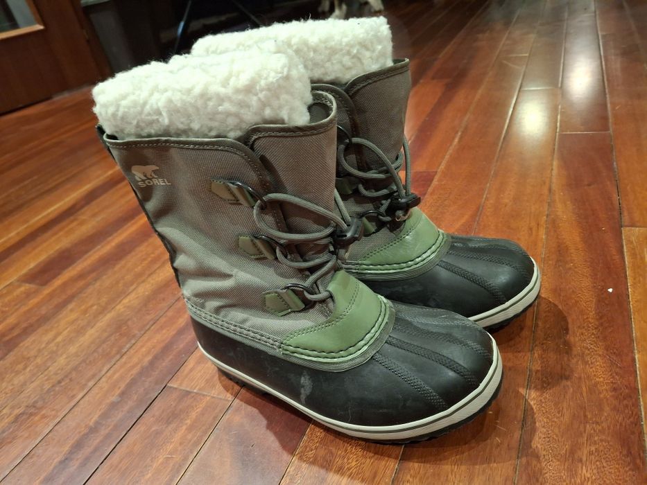 Vând ghete de iarnă Sorel