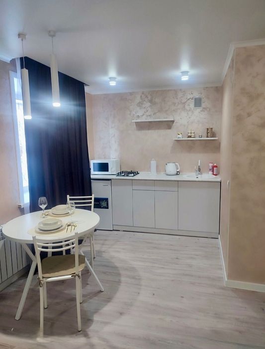 Сдаю однушку посуточно в центре города