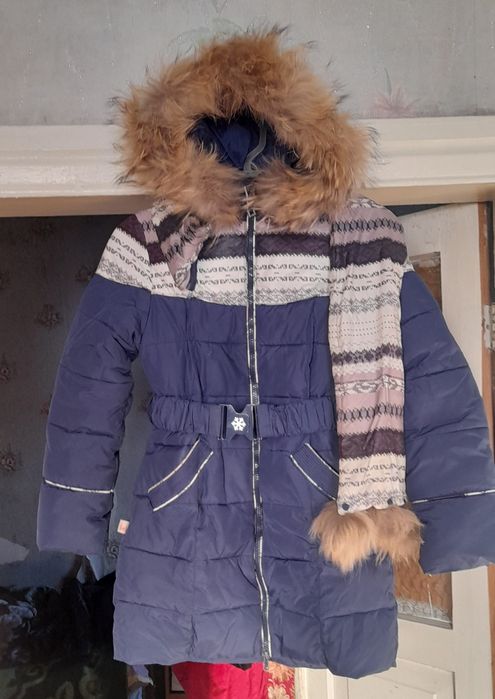 Пуховик на девочку