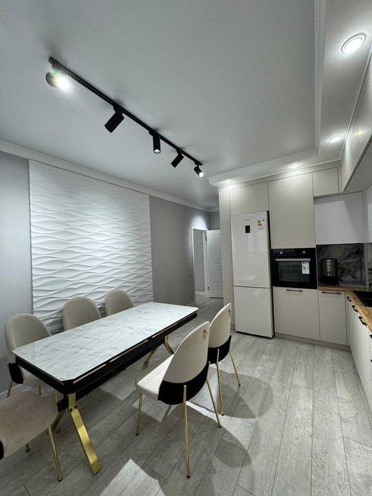 3 комнататная квартира Мангилик