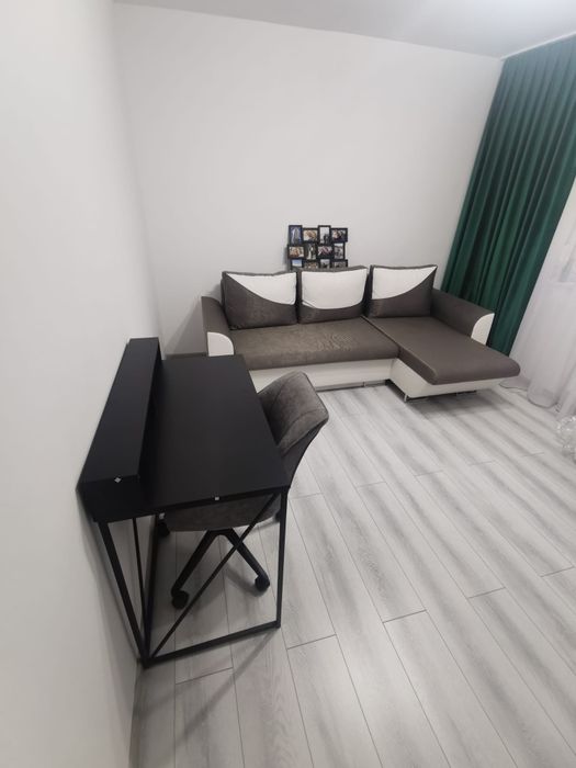 Apartament de închiriat