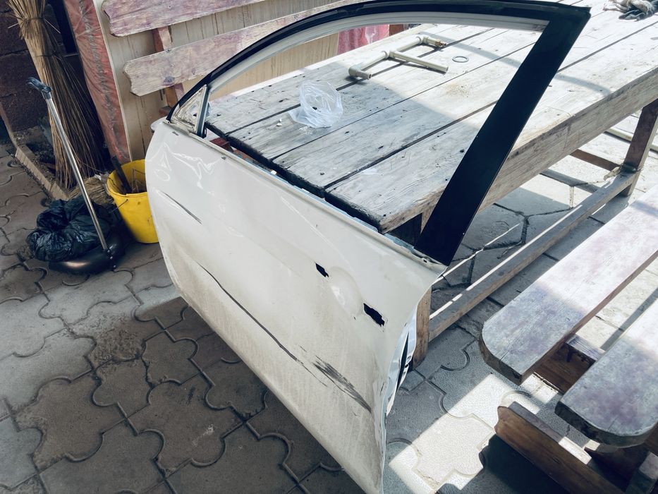 Двери передняя левая