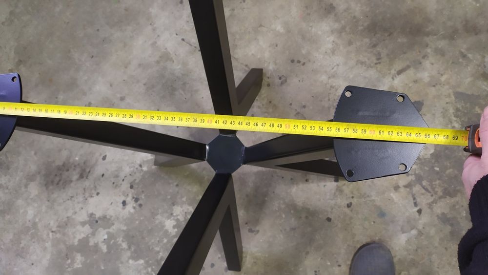 Метални крака за маса