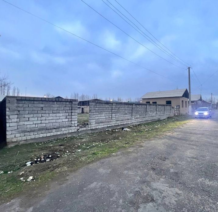 3 сотик ер сотилади