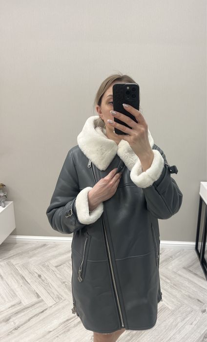 Продам дубленка новая