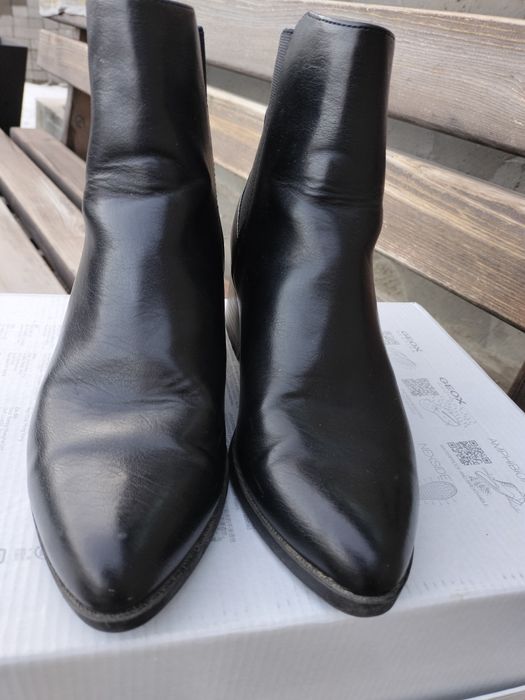 Обувь женская в отличном состоянии