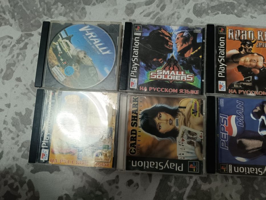 Продам PlayStation one