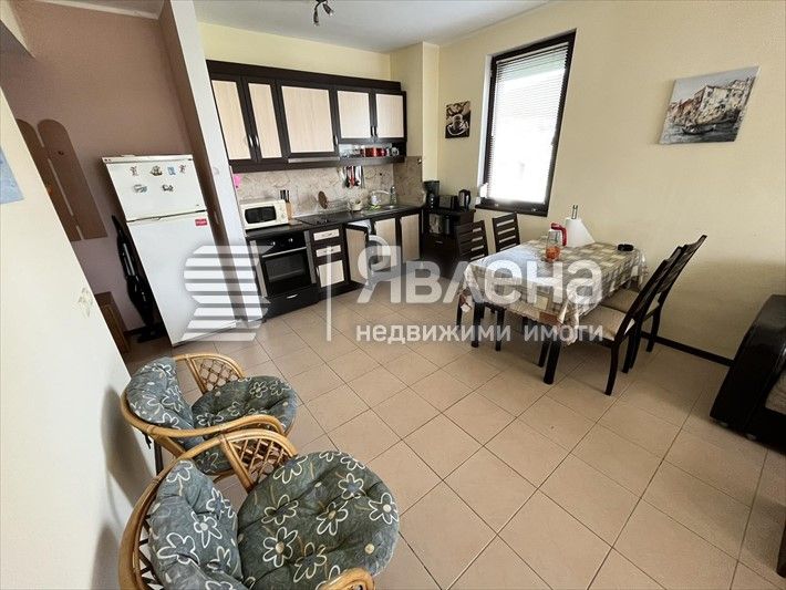 Продава се Двустаен апартамент в с. Кошарица, Област Бургас - 75 кв.м за 640 €/кв.м - Снимка #2