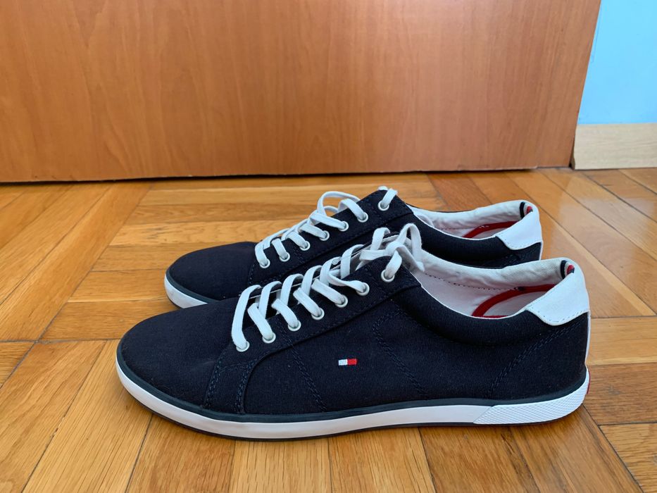 Нови обувки Tommy Hilfiger- № 41