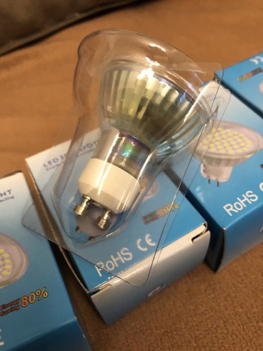 Vind becuri cu led cu dulie tip startar noi