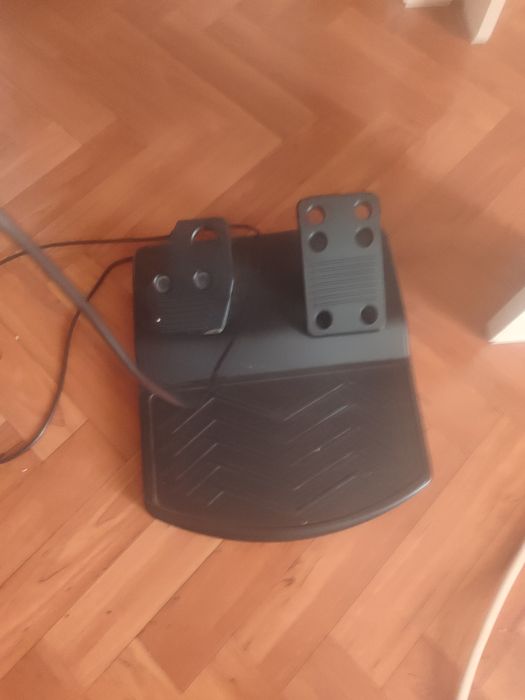Сдам руль игровой