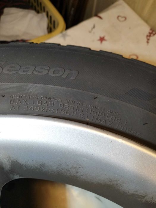 Jante BMW R17 cu Anvelope Nexen