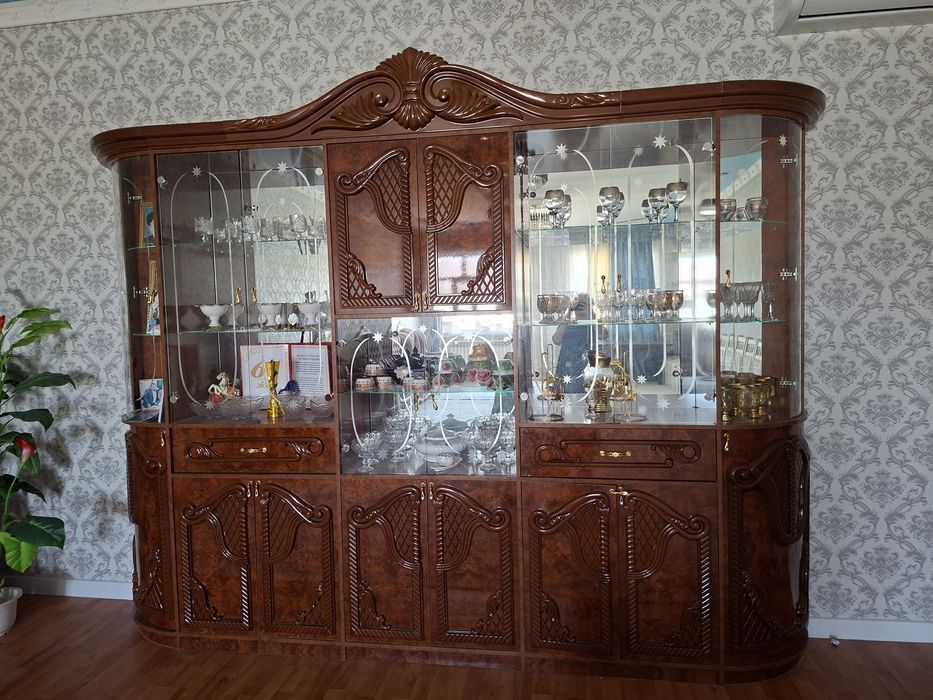 Гостевой сервант