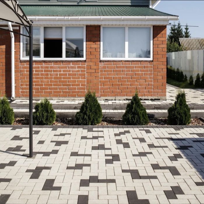 Укладка брусчатки/Асфальт 2700