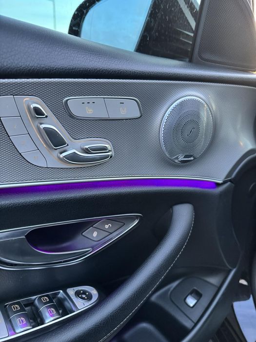 Продавам Mercedes E350 d-2018г.