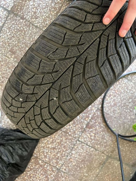 Продавам гума KUMHO 15