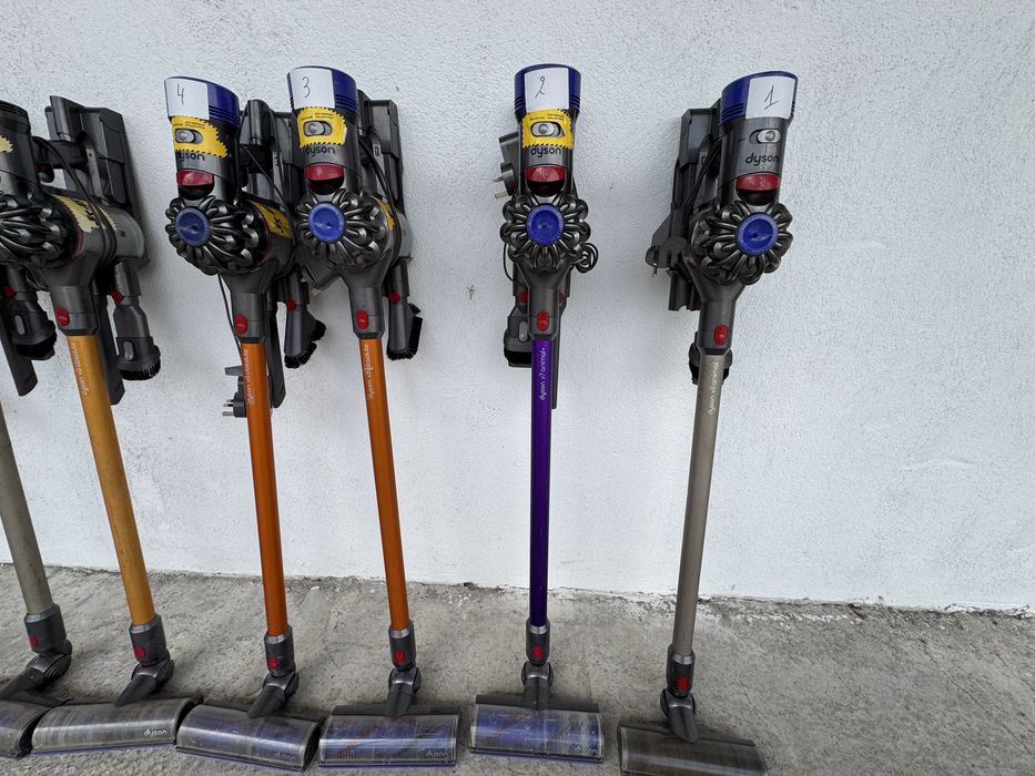 Прахосмукачка на батери - Dyson V8