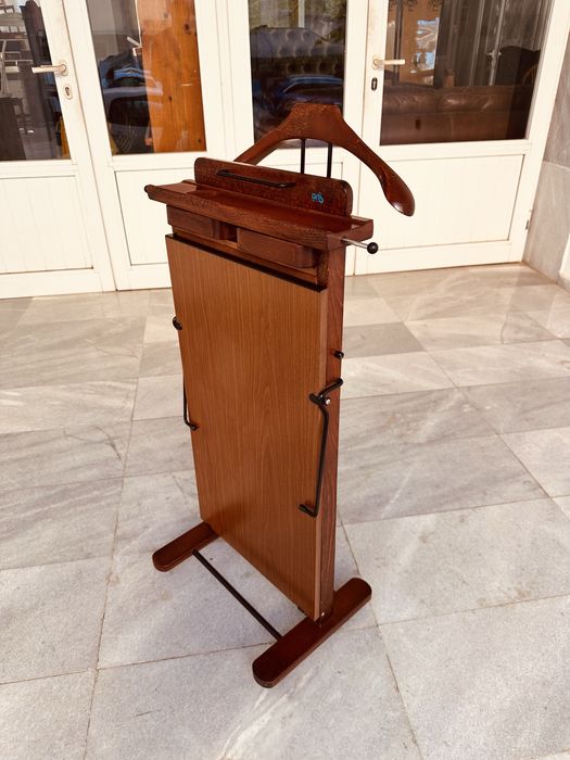 Италианска стойка за дрехи ARIS – масивно дърво (valet stand)