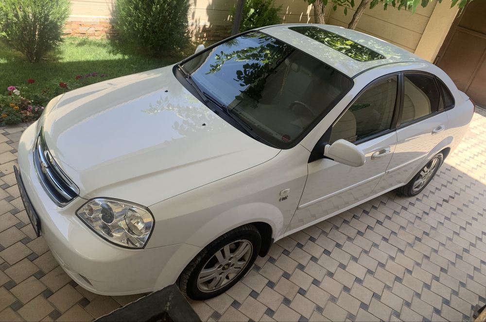 Lacetti 1.8 автомат 3 позиция