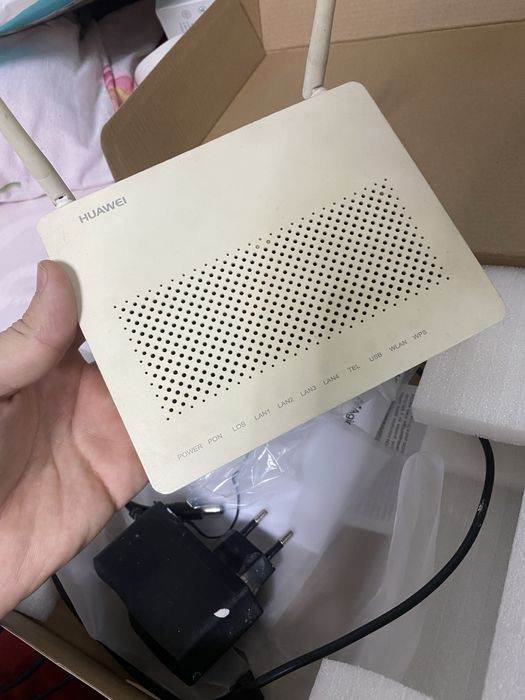 WiFi router Huawei GPON