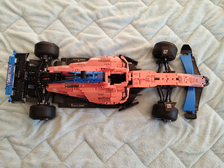 Конструктор McLaren Formula 1 technic 42141