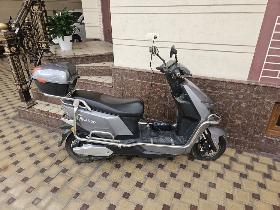 скутир орландо ...