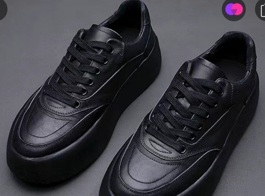 Продам кроссовки кожаные