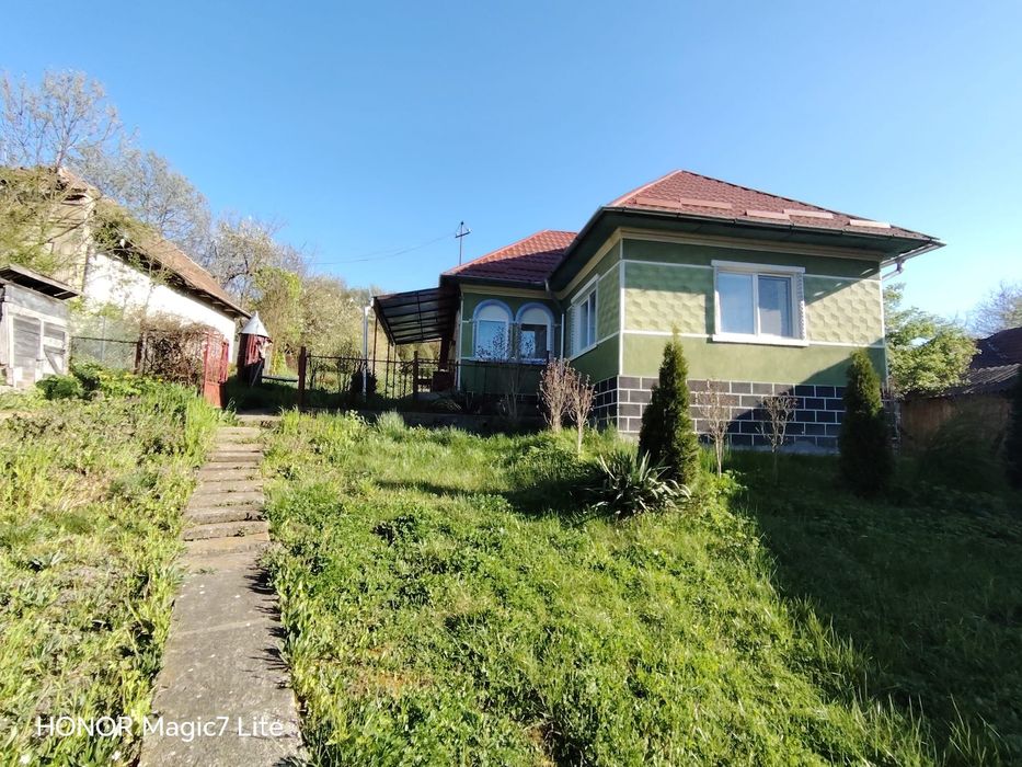 Casa de  vânzare în Chesau