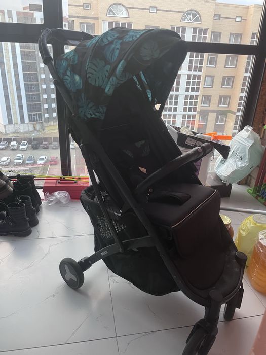 Коляска детская!!