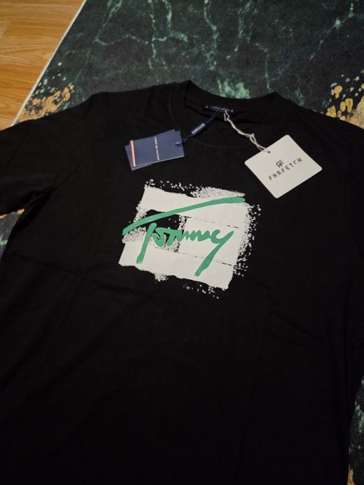 tricou nou tommy hilfiger