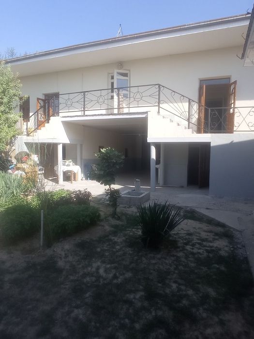 Nazarbek  uchastka . 4. 25 sotixSROCHNO