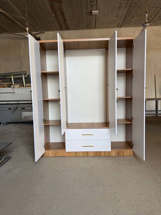 Shkaf sotiladi dastafka ustanovka bepul