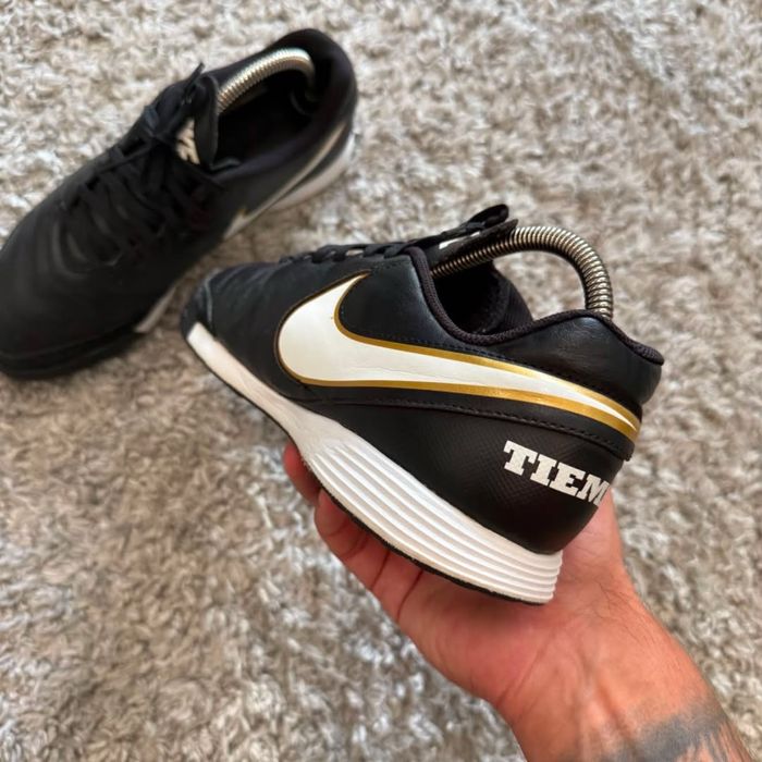 Сороконожки Nike Tiempo Genio II
