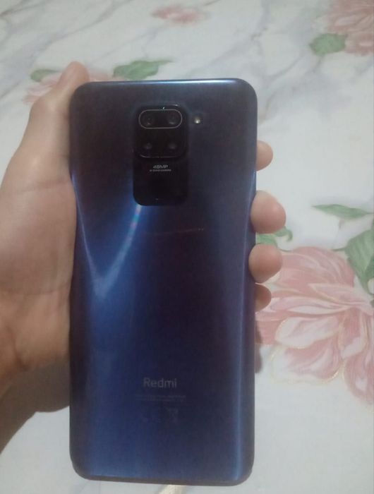 Продам смартфон Xiaomi Redmi Note 9  4/64гб