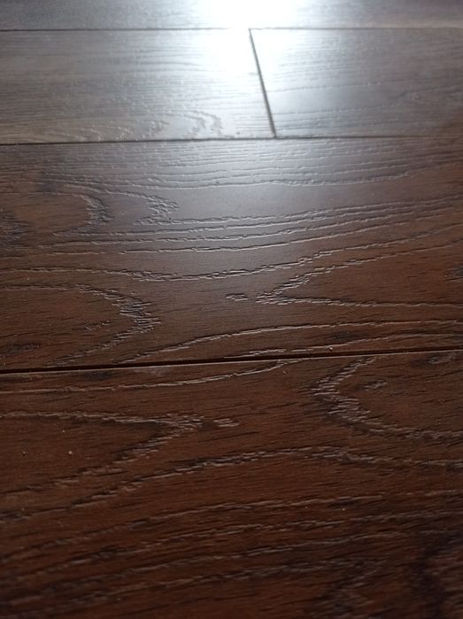 Ламинат . Новый.