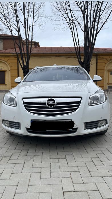Vand Opel Insignia 2012