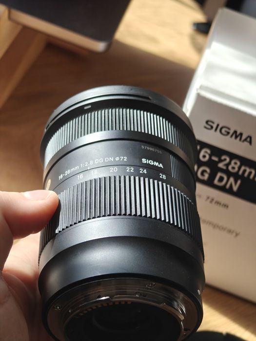 Obiectiv Sigma 16-28mm  f 2.8 montura L Mount Lumix Panasonic pachet full