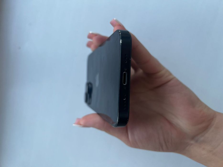 продам 14 айфон срочно