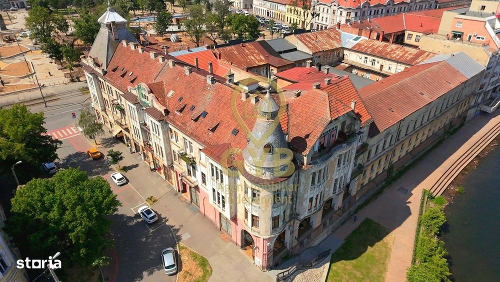 De vânzare apartament în clădire istorică * Ultracentral * Piața Gojdu — fotografia 2