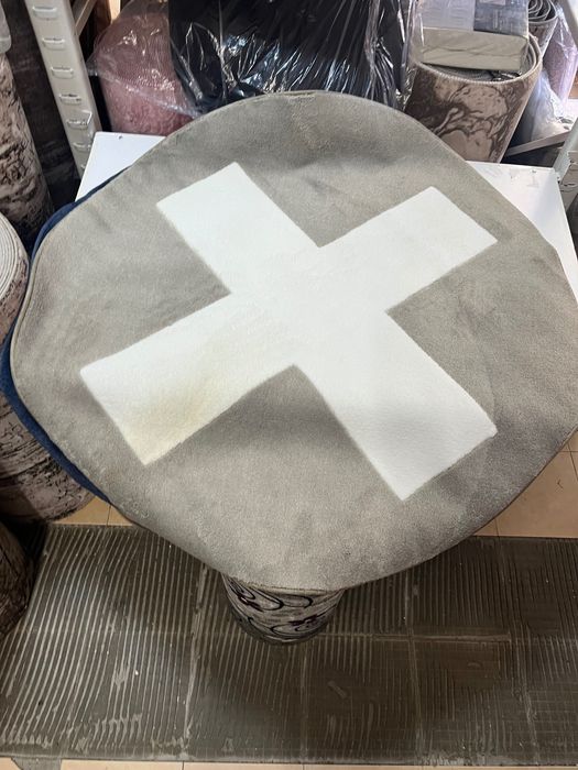 Кръгъл килим фи 133