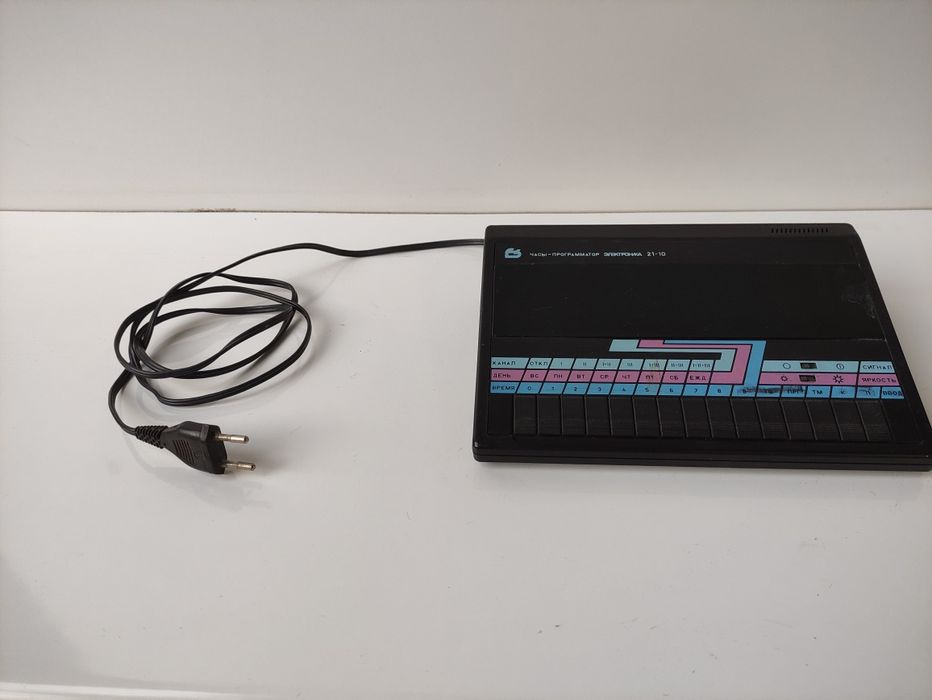 Продам часы-программатор